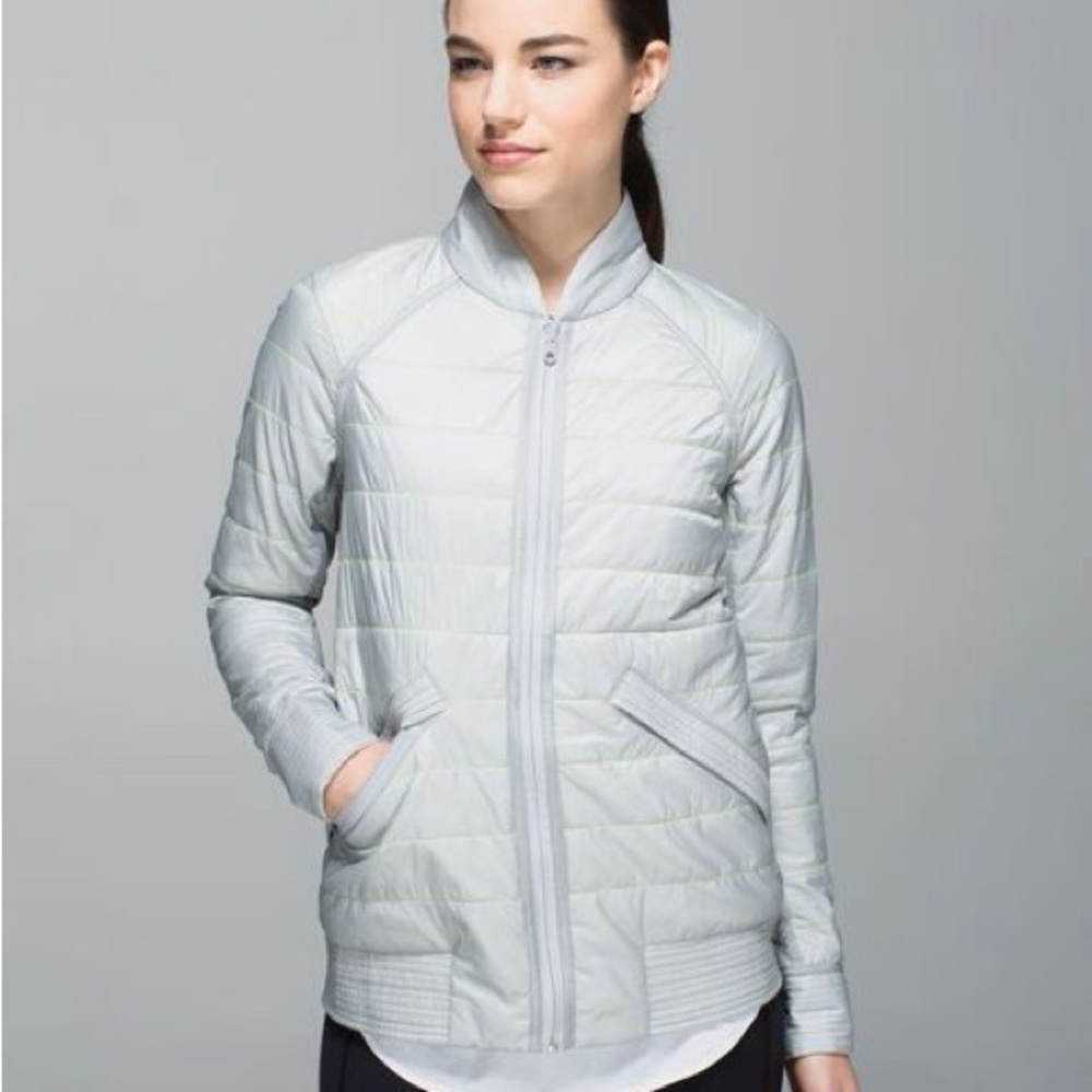 Lululemon The Bomb Bomber Quilted Insulated Reversible Jacket NWT. Size‎ 4